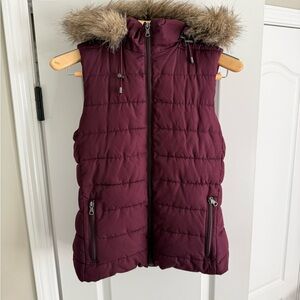 Banana Republic Wine Burgundy Puffer Vest with Faux Fur Detachable Hood